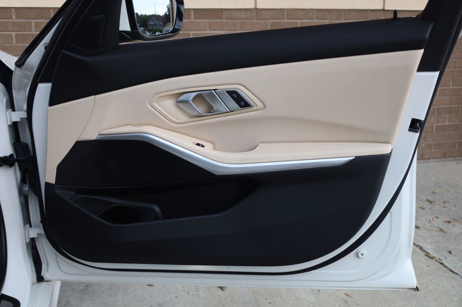 Used 2020 BMW 330i Sedan w/ Premium Package RWD image 28