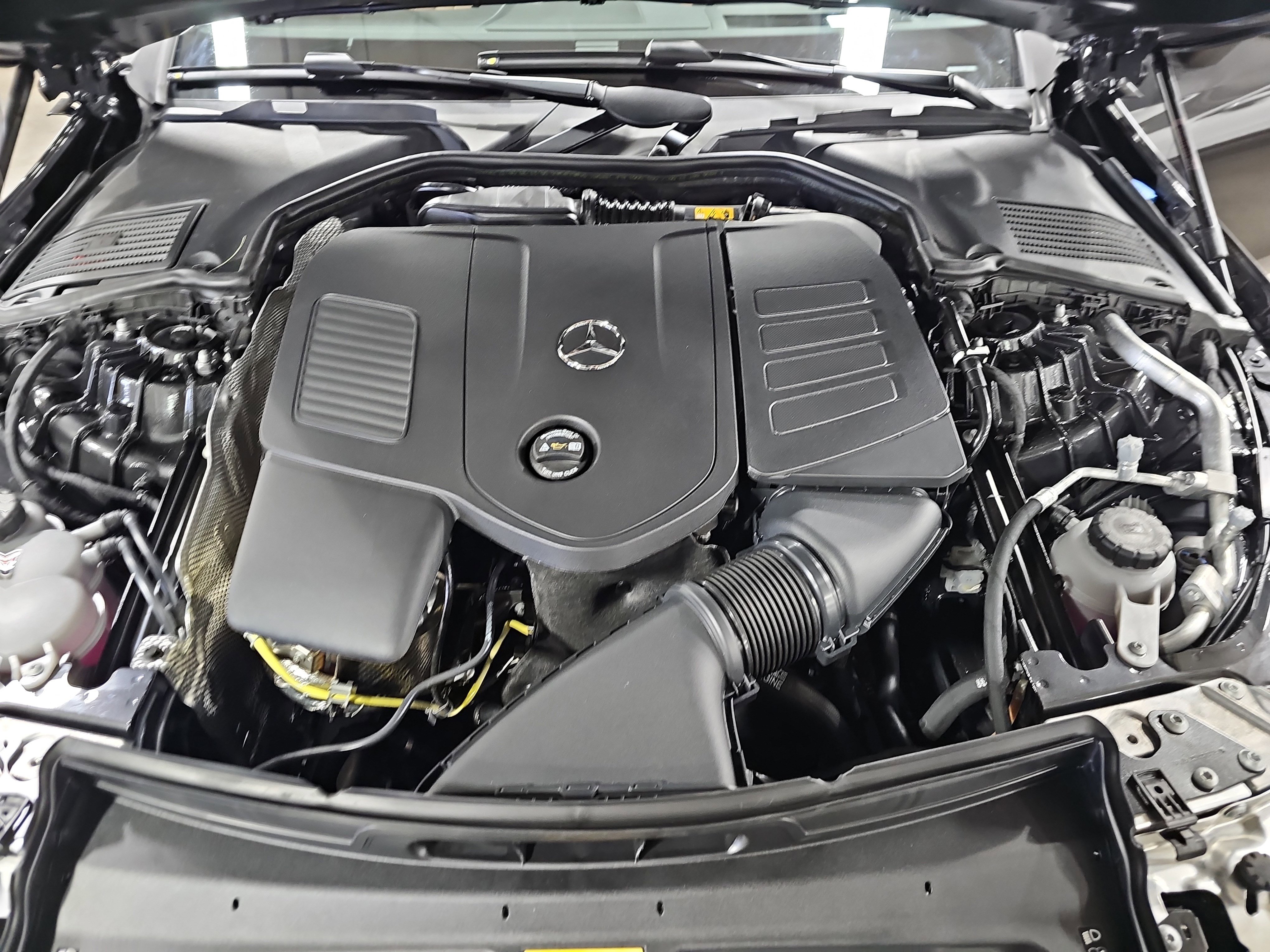 New 2026 Mercedes-Benz CLE 300 4MATIC Cabriolet image 33