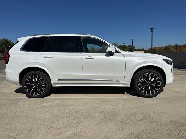 New 2026 Volvo XC90 B6 Plus w/ Protection Package Premier image 8
