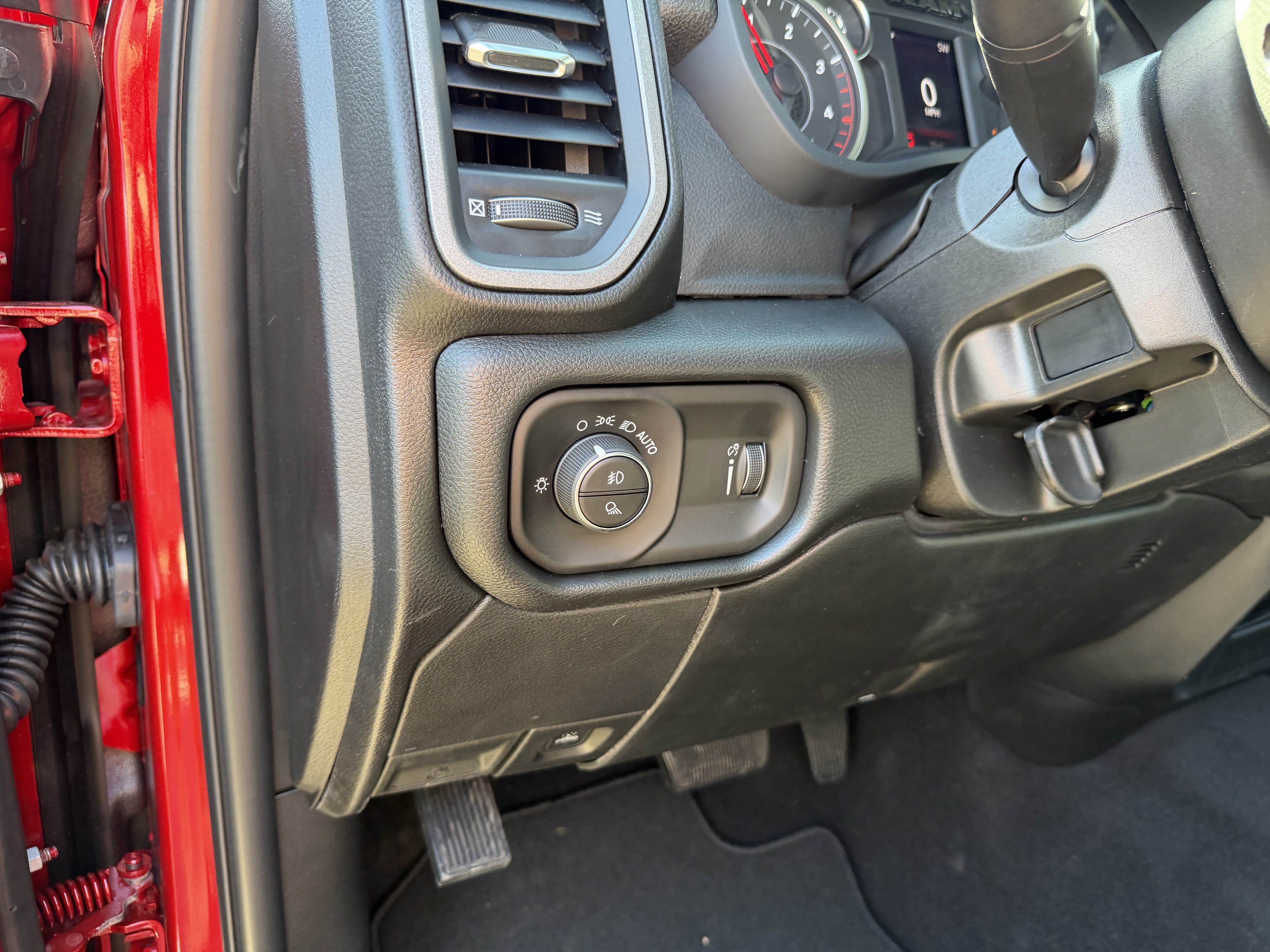 New 2026 RAM 2500 Tradesman AWD/4WD image 16
