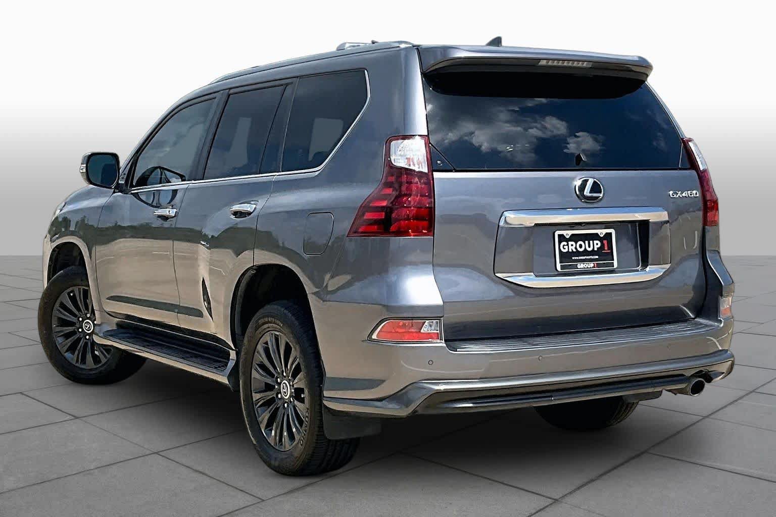 Certified 2022 Lexus GX 460 Luxury w/ Sport Design Package AWD/4WD image 12