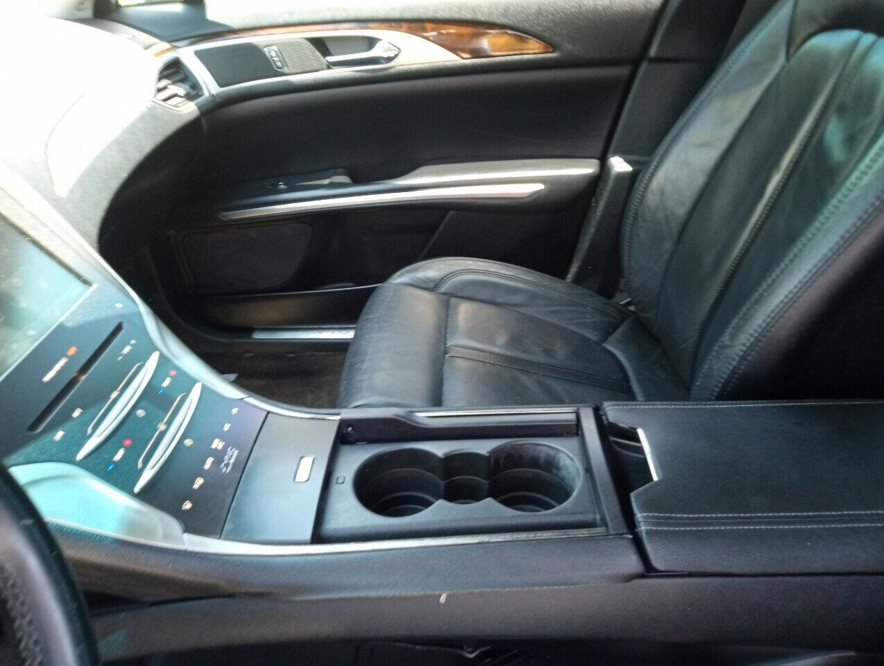 Used 2015 Lincoln MKZ w/ Equipment Group 101A Select image 15