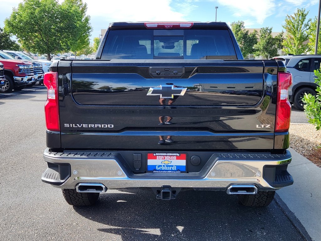New 2026 Chevrolet Silverado 1500 LTZ w/ LTZ Premium Package AWD/4WD image 4