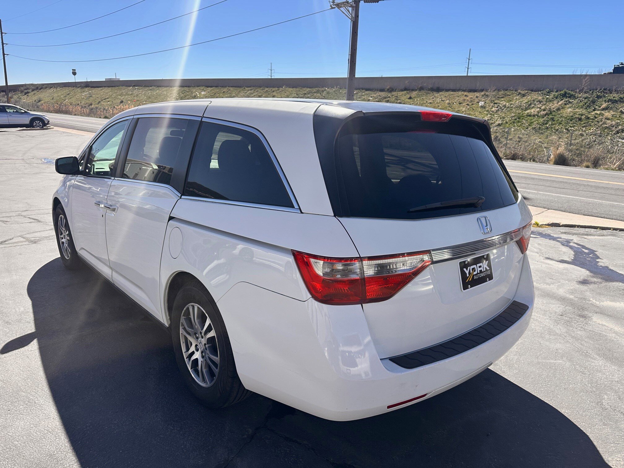 Used 2012 Honda Odyssey EX image 4