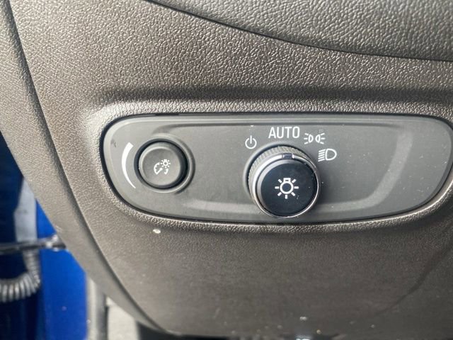 Used 2023 Chevrolet Equinox LT FWD image 20