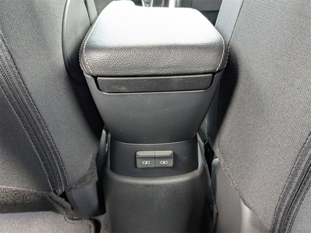 New 2025 Nissan Kicks Play S image 15