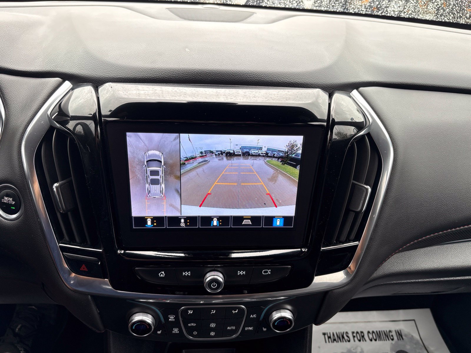 Used 2024 Chevrolet Traverse RS FWD image 34