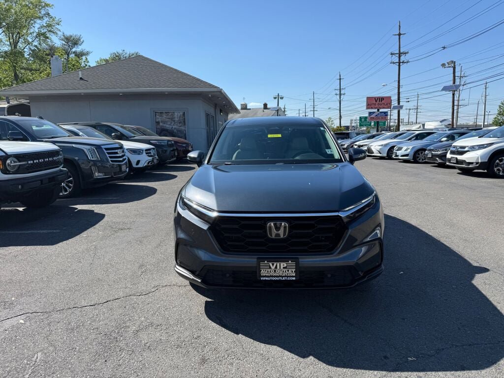 Used 2024 Honda CR-V EX-L image 2
