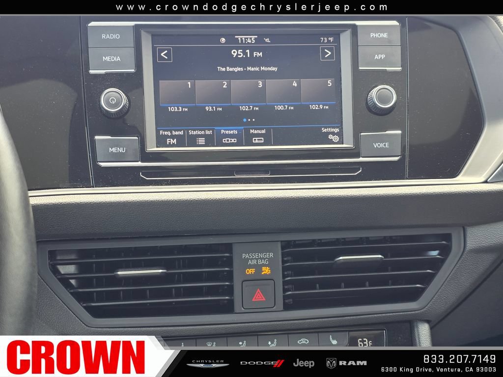 Used 2024 Volkswagen Jetta SE FWD image 27