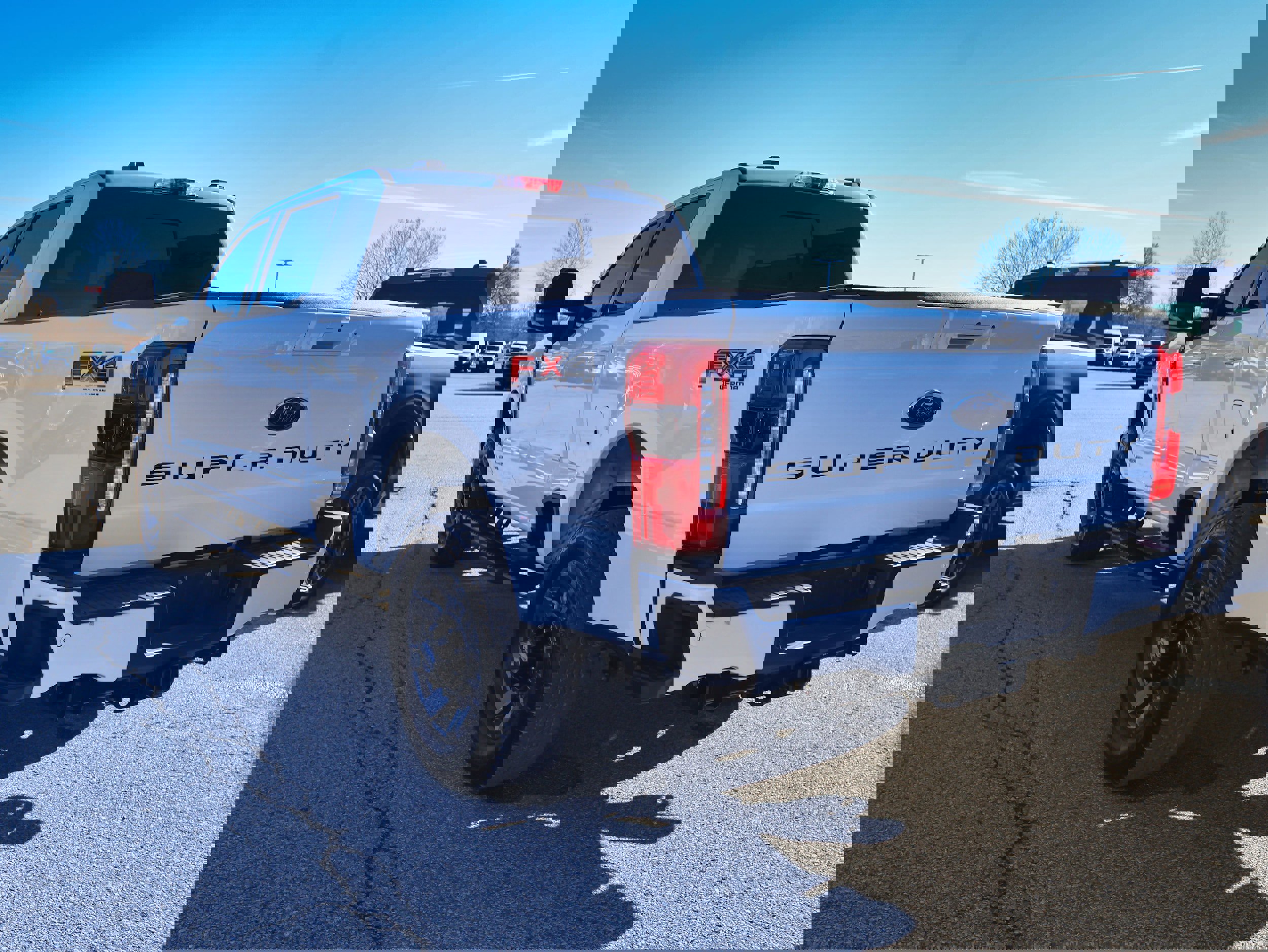 Used 2024 Ford F250 Lariat w/ Sport Appearance Package image 3