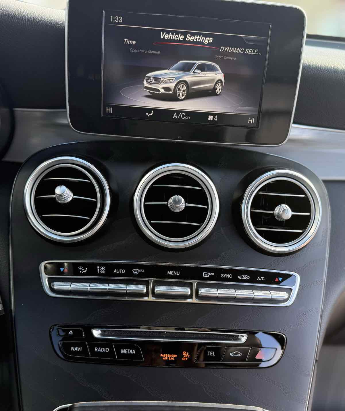 Used 2019 Mercedes-Benz GLC 300 image 34