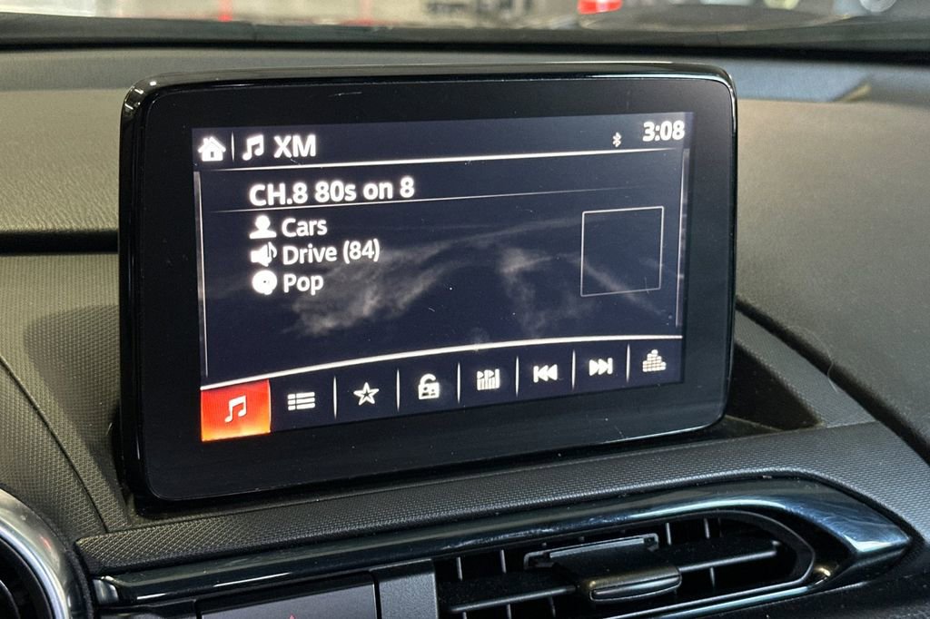 Used 2018 MAZDA MX-5 Miata RF Grand Touring image 16