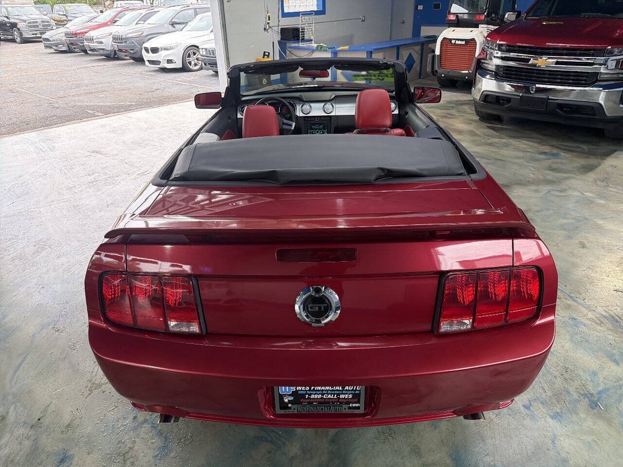 Used 2005 Ford Mustang GT Premium RWD image 26
