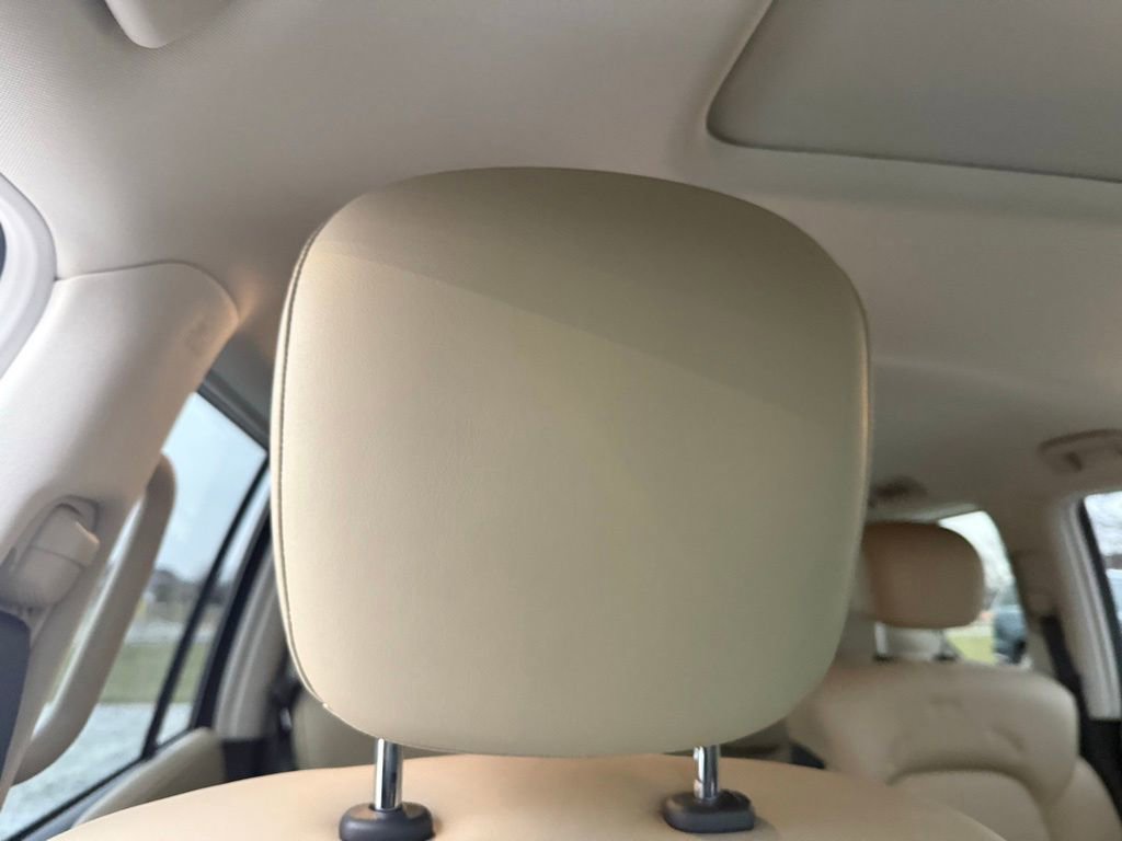 Used 2024 INFINITI QX80 Premium Select w/ Cargo Package image 32