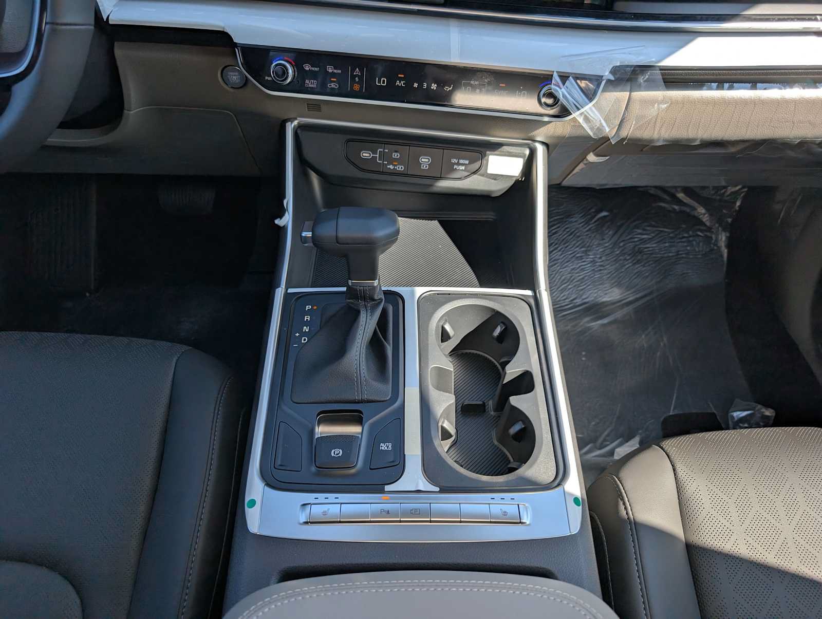 New 2027 Kia Carnival FWD image 13