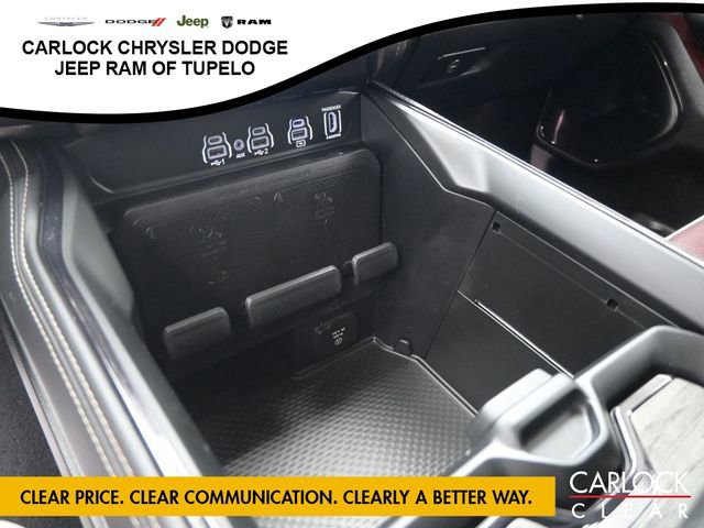 Used 2025 RAM 1500 Limited AWD/4WD image 22