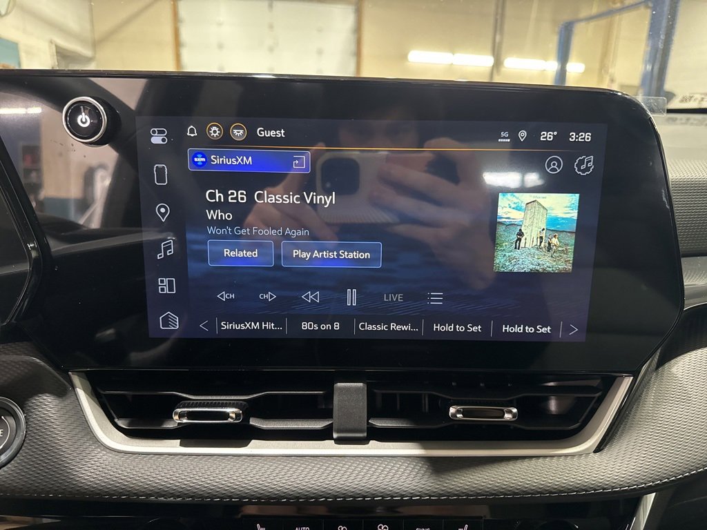 New 2026 Chevrolet Equinox LT w/ Convenience Package II image 30