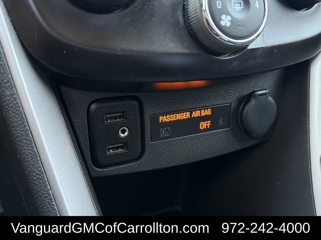 Used 2021 Chevrolet Trax LT w/ LT Convenience Package FWD image 22