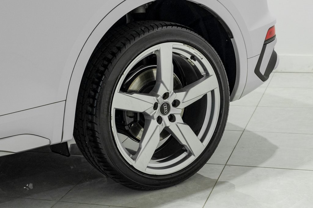 Used 2022 Audi SQ5 Premium Plus w/ Premium Plus Package image 54