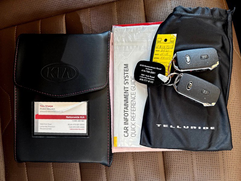 Used 2021 Kia Telluride SX w/ SX Prestige Package image 35