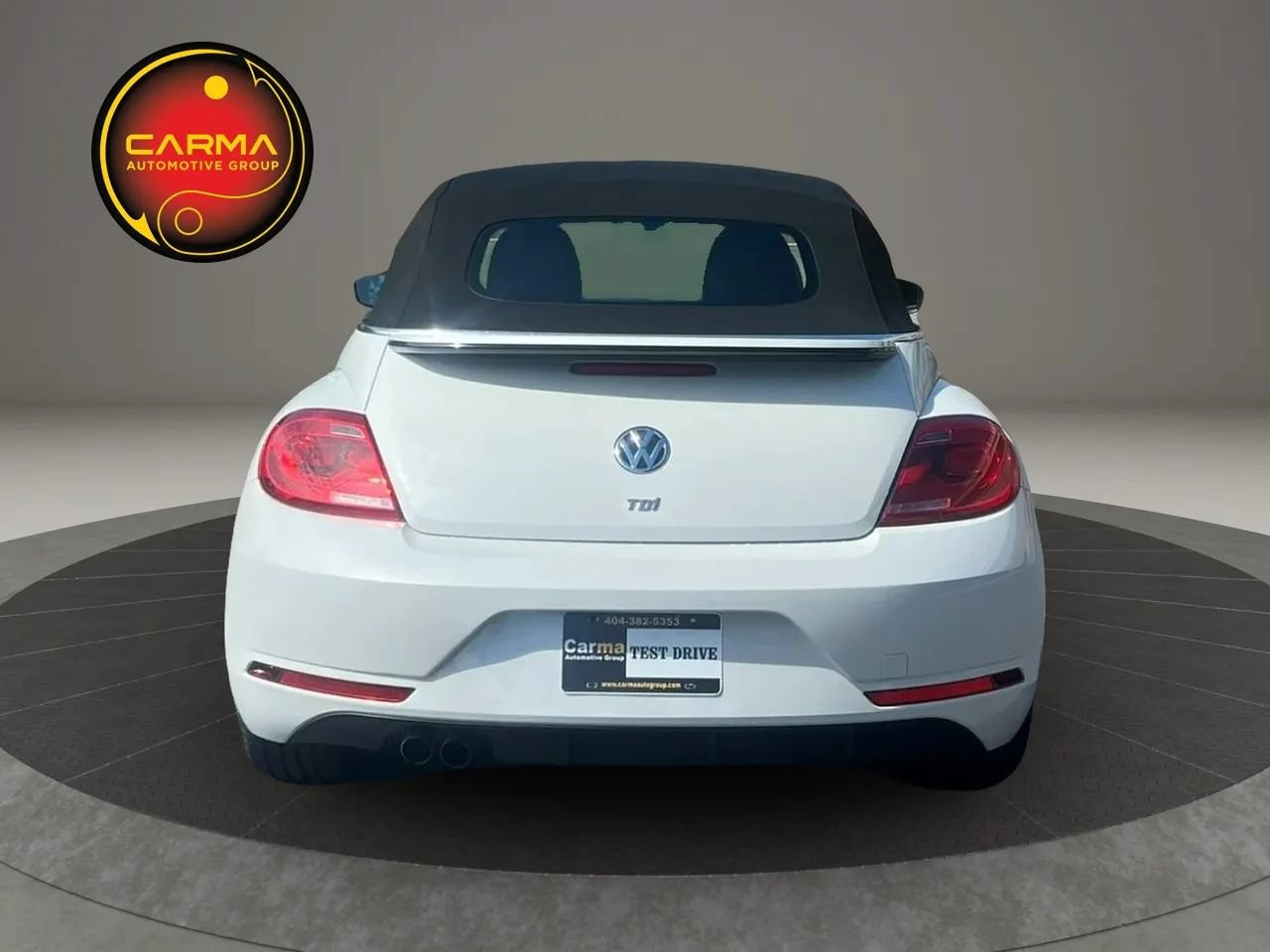 Used 2014 Volkswagen Beetle TDI FWD image 4