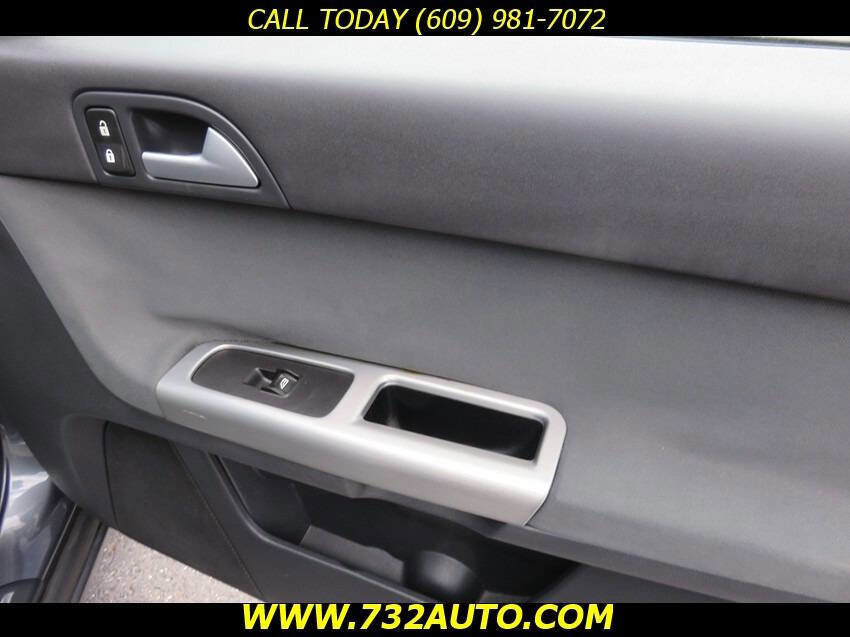 Used 2009 Volvo S40 2.4i image 34