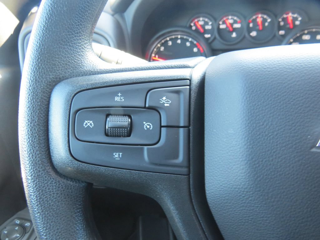 Certified 2026 Chevrolet Silverado 1500 Custom AWD/4WD image 19