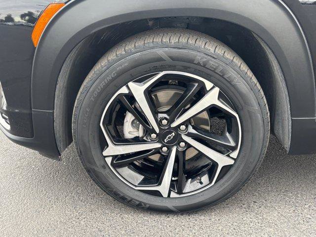 Used 2022 Chevrolet TrailBlazer RS w/ Technology Package image 10