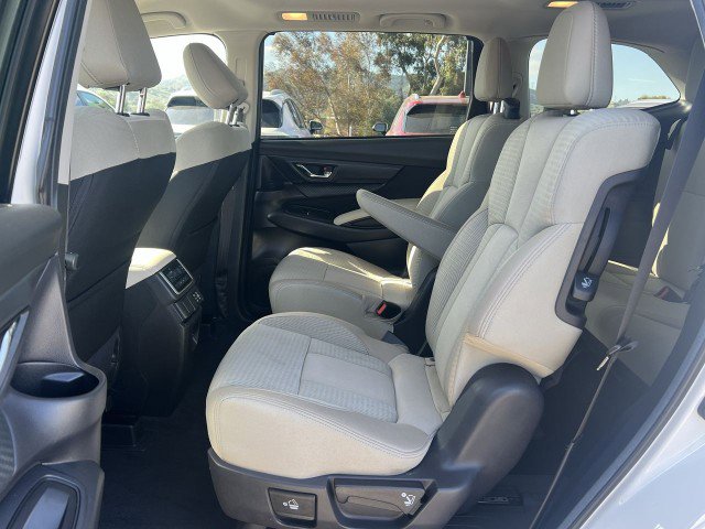 Used 2024 Subaru Ascent Premium w/ Convenience Package image 24