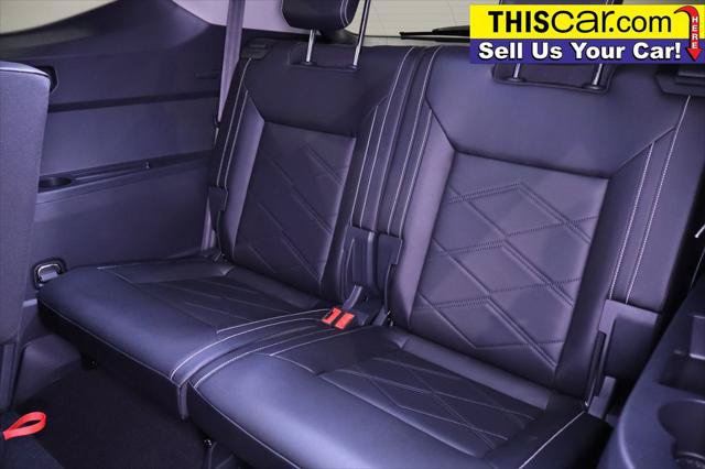 Used 2025 Volkswagen Atlas SE FWD image 25