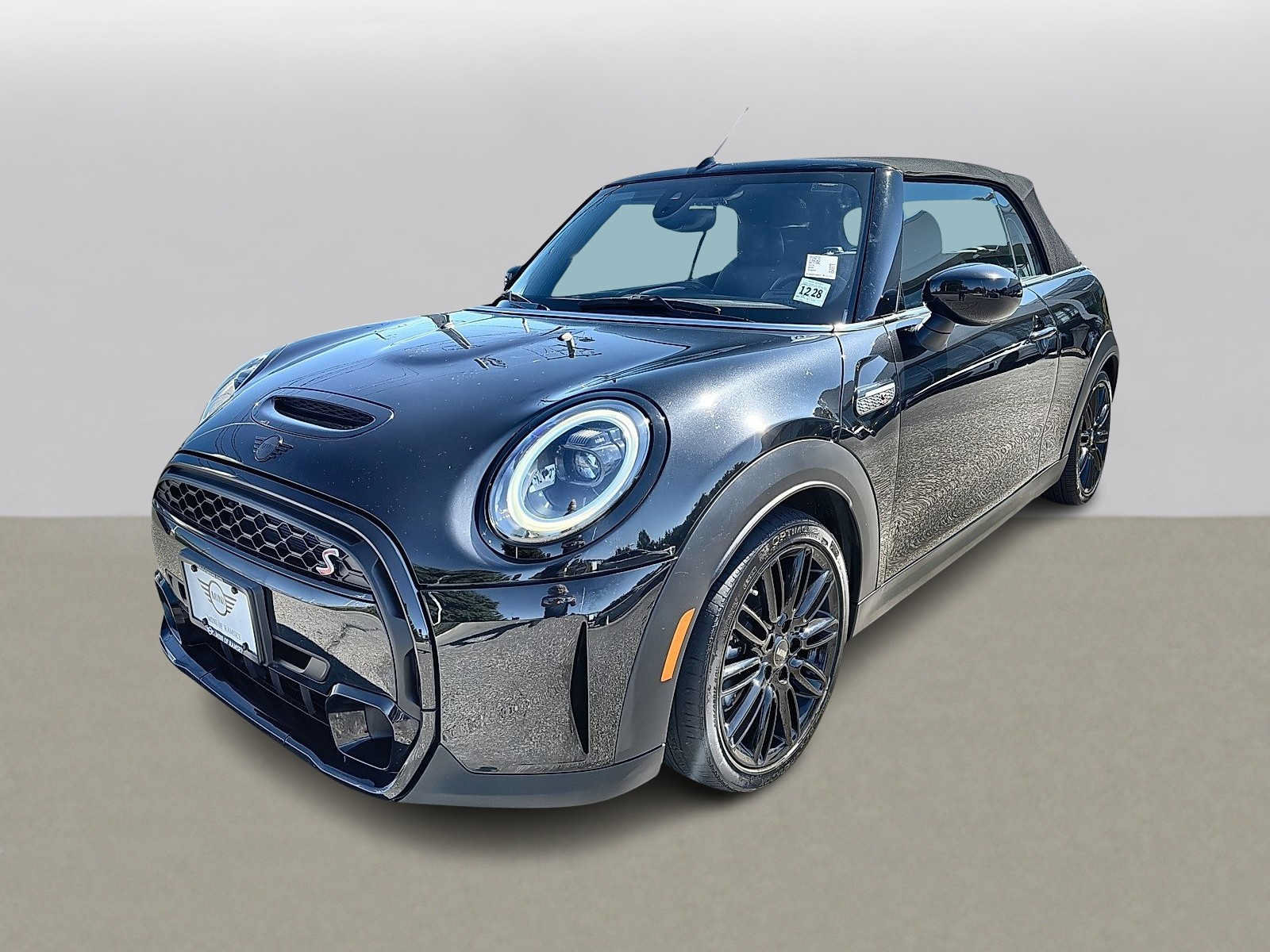 Used 2024 MINI Cooper S FWD image 1