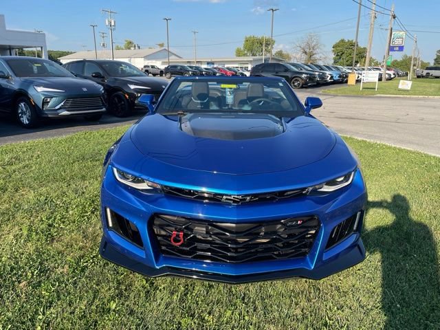 Used 2017 Chevrolet Camaro ZL1 RWD image 45