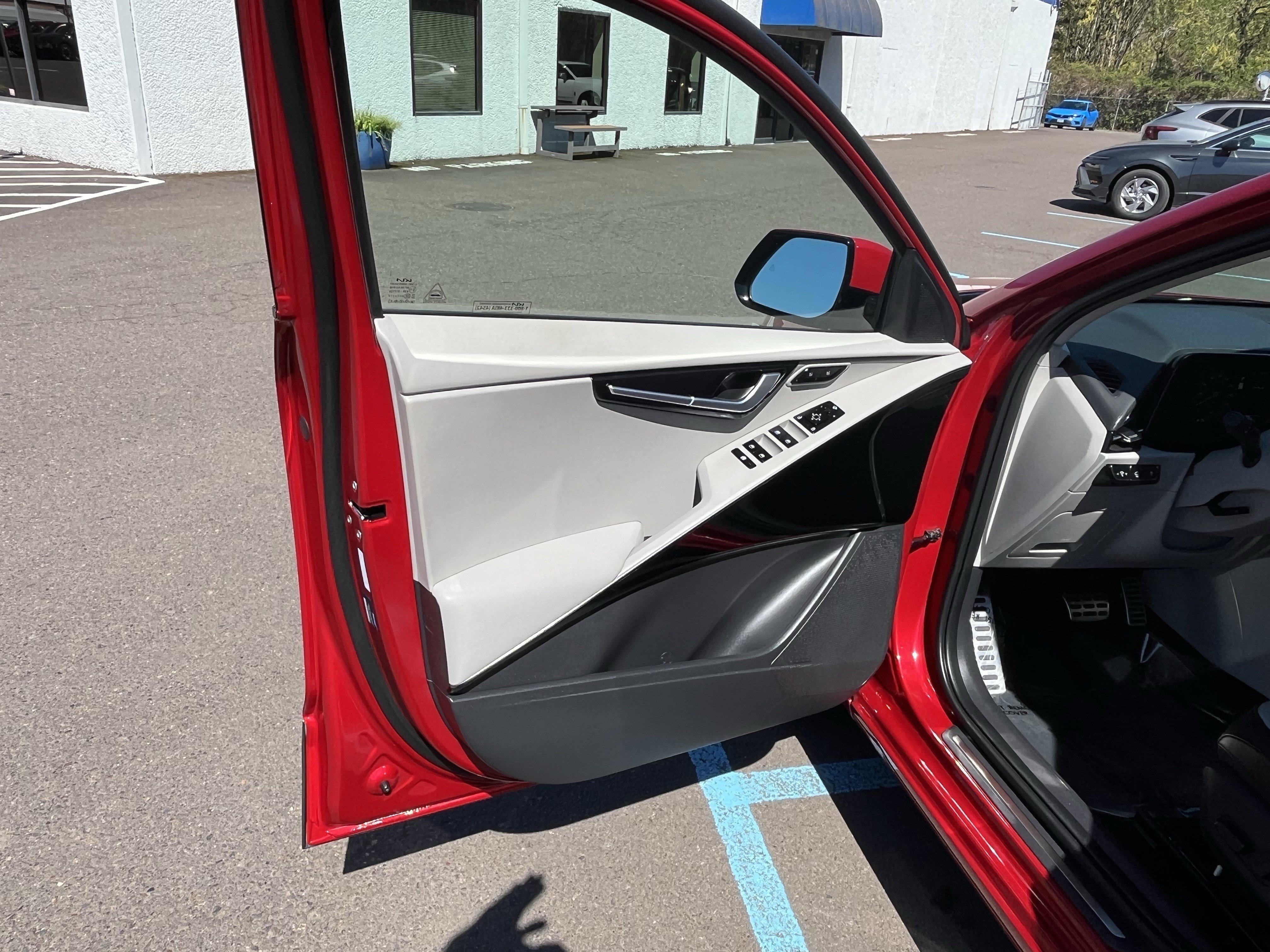 Used 2023 Kia Niro Wave image 15