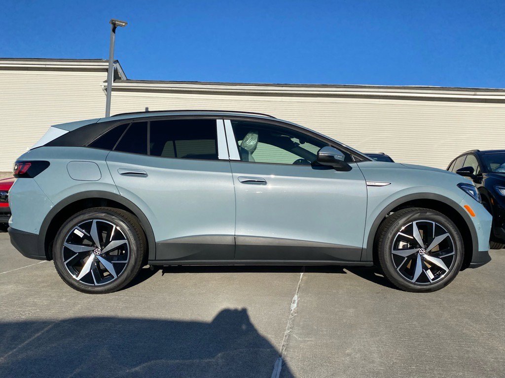 New 2025 Volkswagen ID.4 Pro S image 2