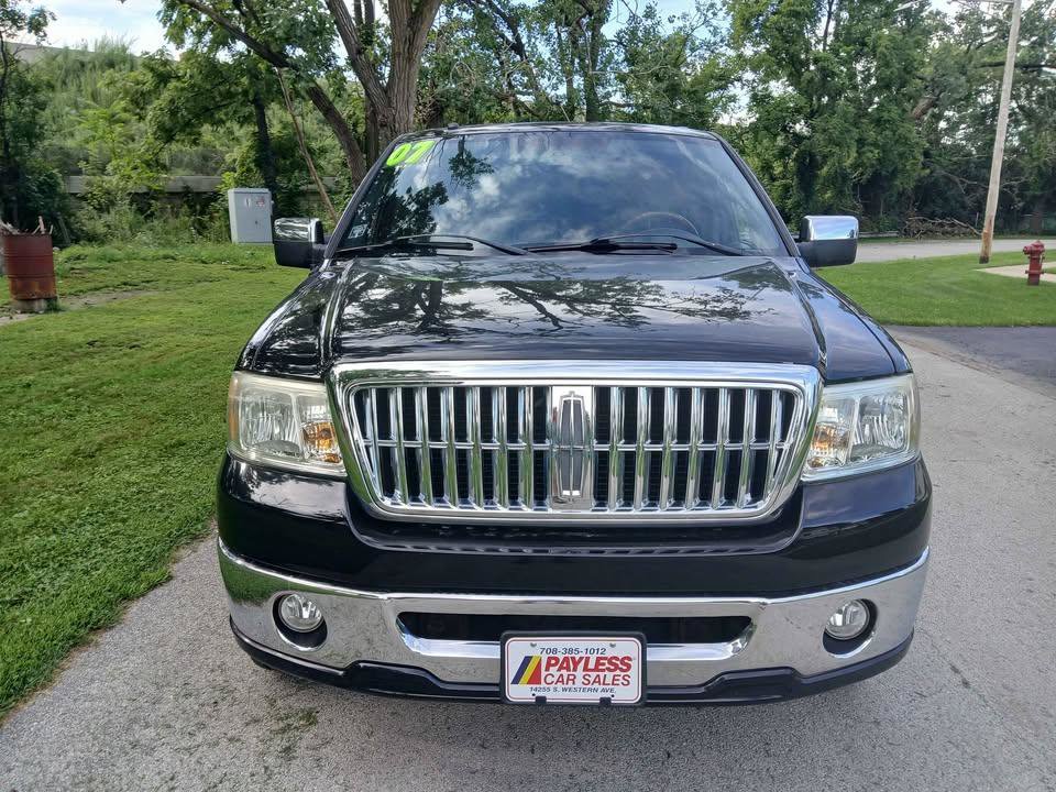 Used 2008 Lincoln Mark LT 4x4 image 3
