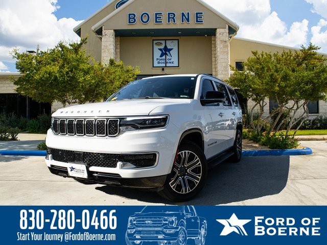 Used 2023 Jeep Wagoneer 2WD w/ Premium Group I image 1