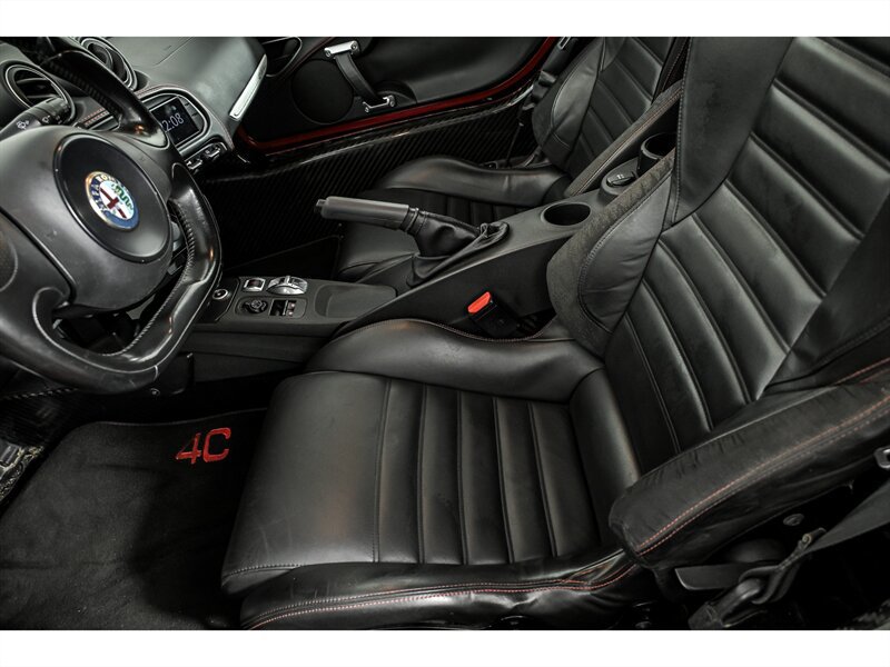 Used 2015 Alfa Romeo 4C Coupe w/ Leather Interior Group RWD image 15