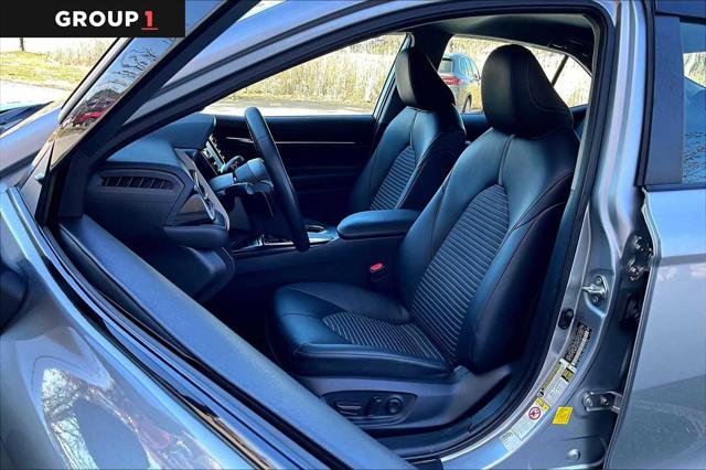 Certified 2019 Toyota Camry SE FWD image 9
