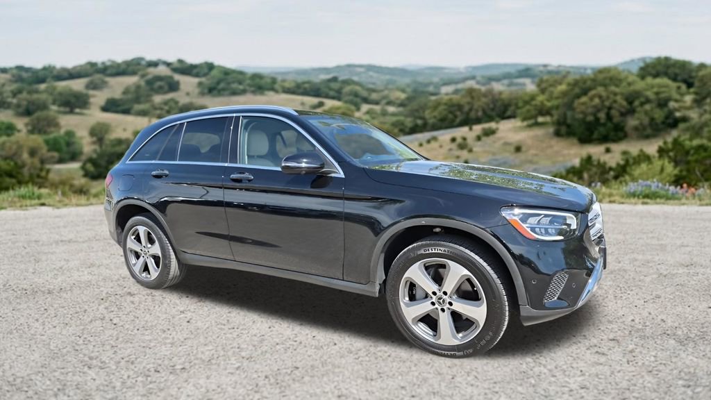 Used 2022 Mercedes-Benz GLC 300 4MATIC w/ Driver Assistance Package