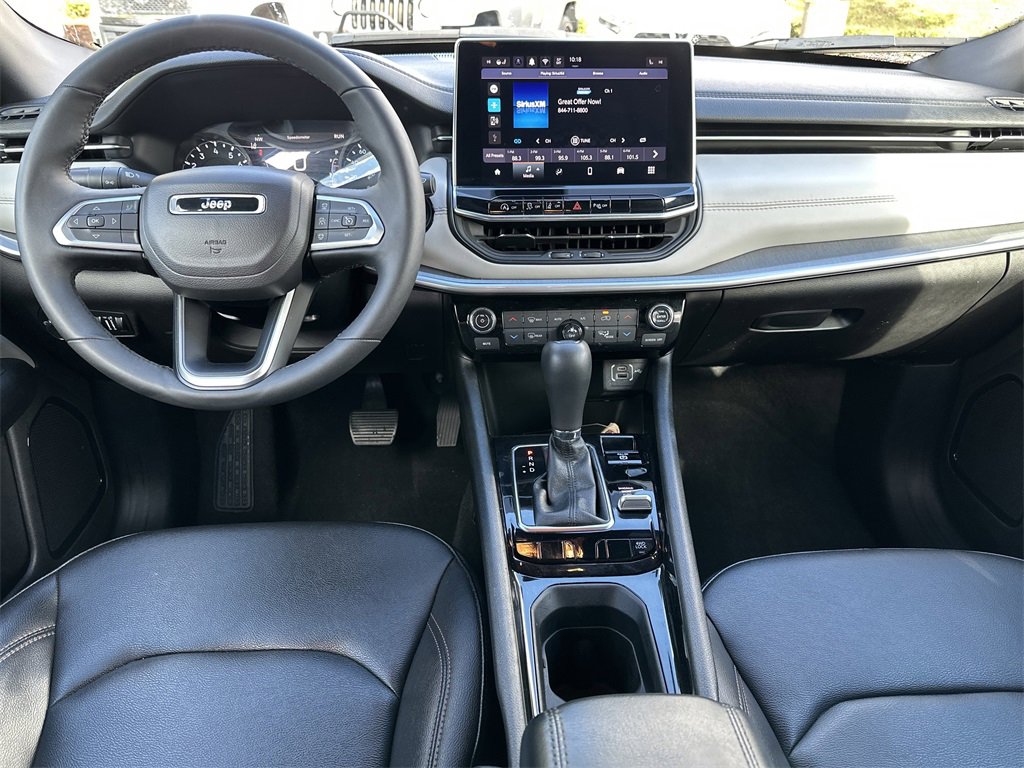 Used 2024 Jeep Compass Limited image 9