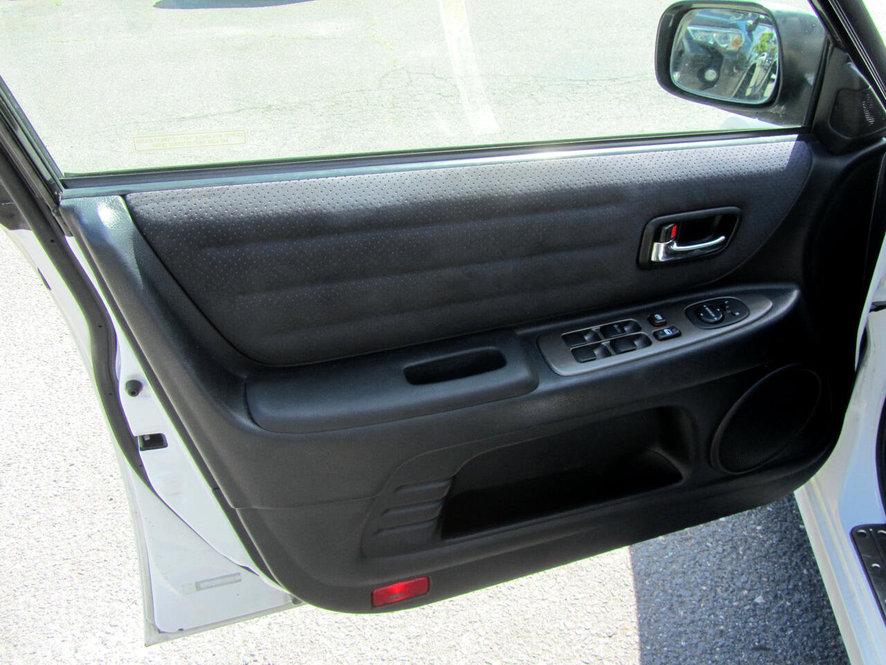 Used 2001 Lexus IS 300 image 17