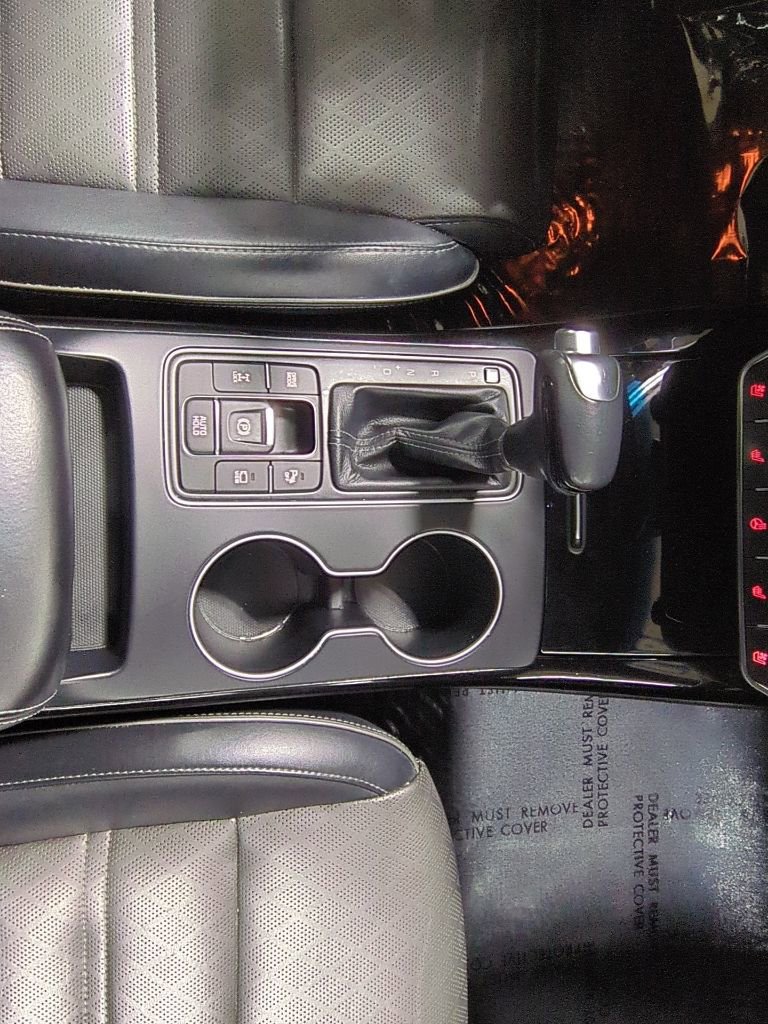 Used 2018 Kia Sorento SX image 18