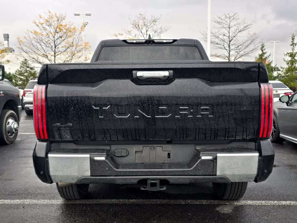 Used 2024 Toyota Tundra Limited AWD/4WD image 7