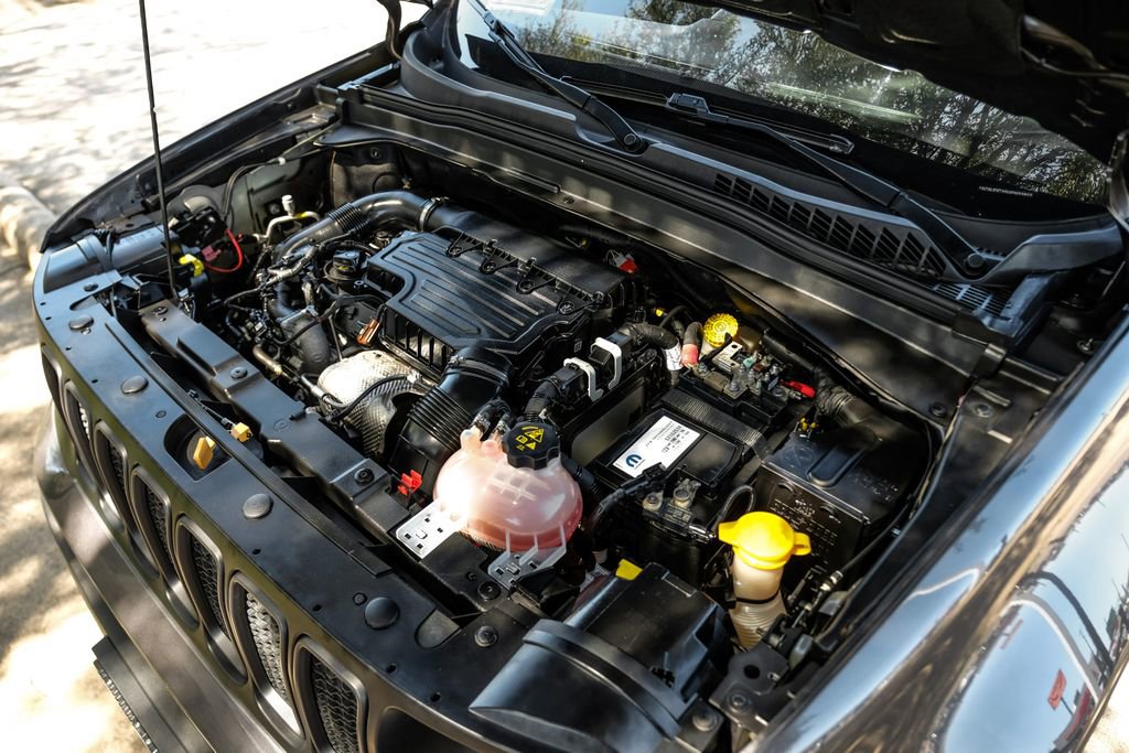 Used 2021 Jeep Renegade Trailhawk image 62