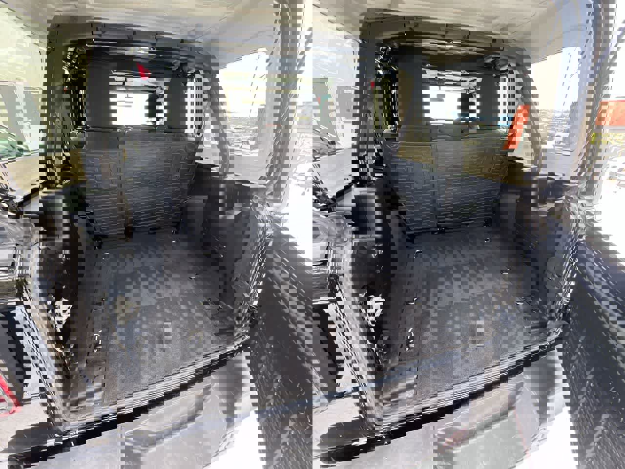 Used 2021 Jeep Wrangler Unlimited Rubicon image 27