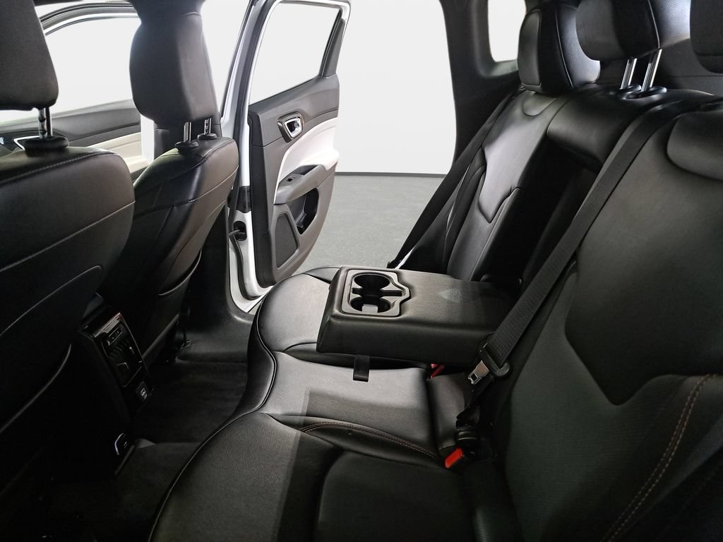 Certified 2023 Jeep Compass Limited AWD/4WD image 15