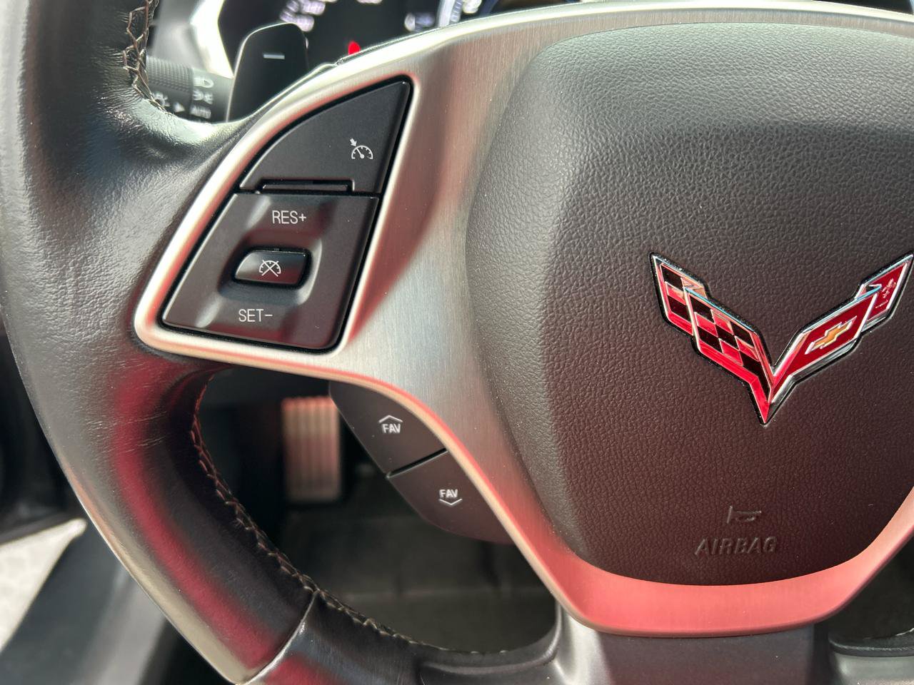 Used 2017 Chevrolet Corvette Stingray Coupe w/ Carbon Flash Badge Package RWD image 14