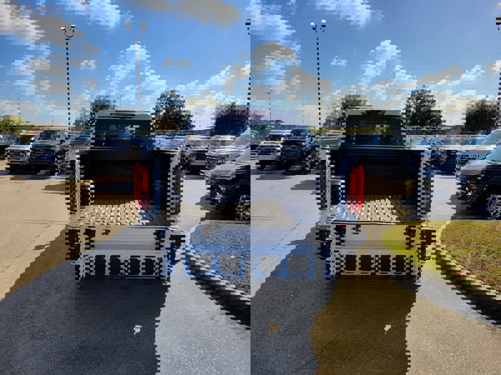 New 2026 GMC Sierra 1500 AT4 w/ AT4 Premium Package image 8