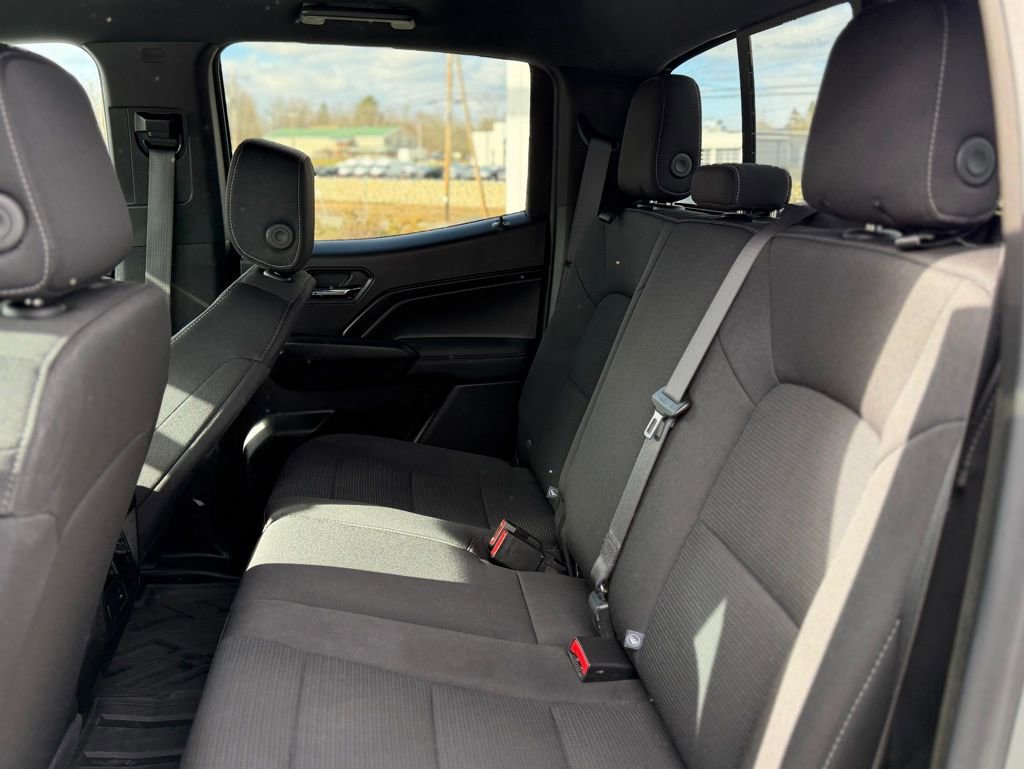 Used 2024 Chevrolet Colorado LT w/ LT Convenience Package image 6