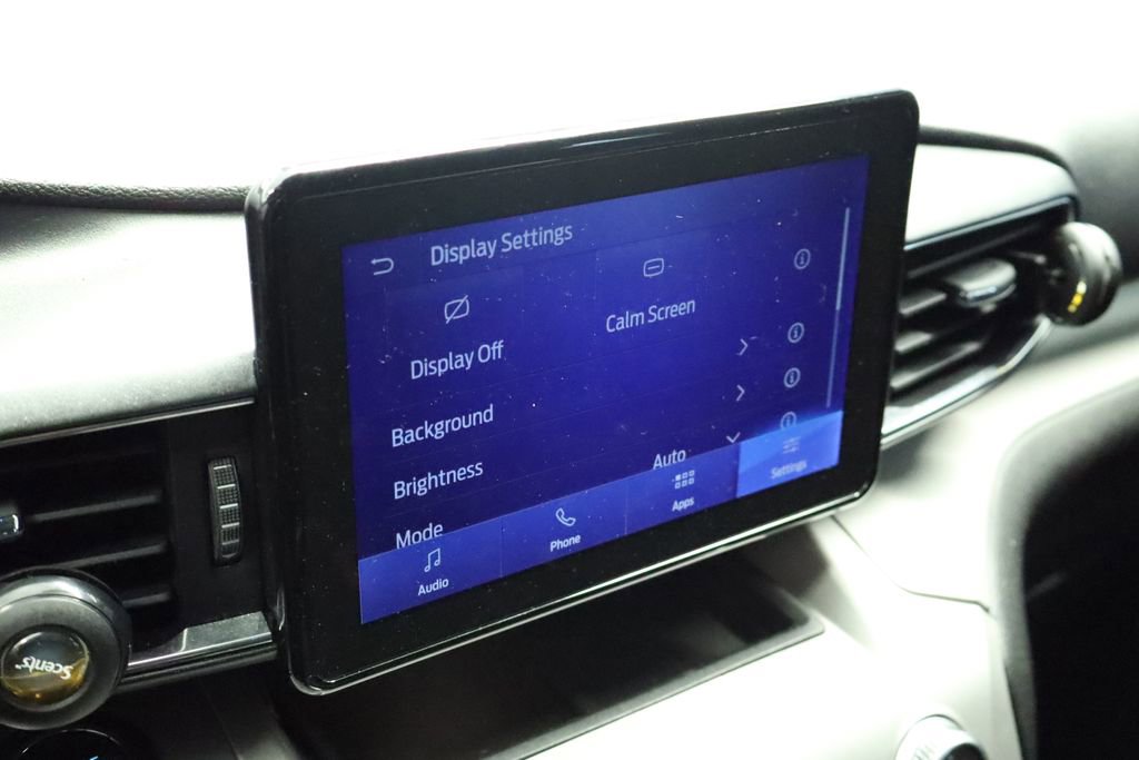 Used 2023 Ford Explorer XLT w/ Equipment Group 202A AWD/4WD image 44